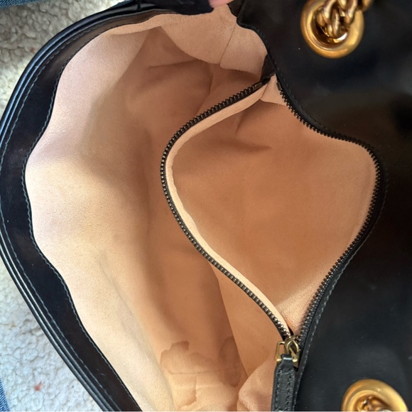 Gucci Marmont - Picture 6 of 13